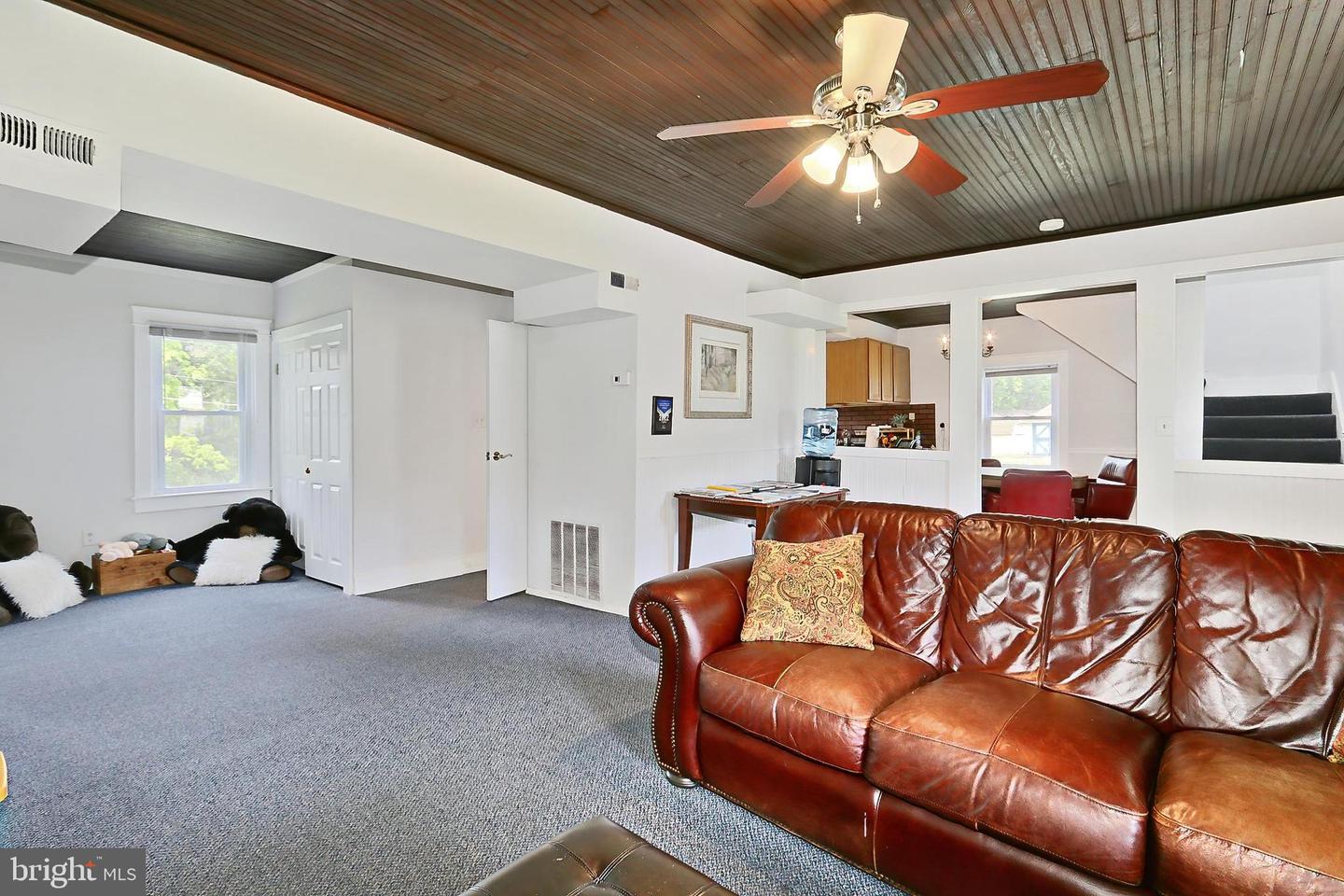 13310 COMPTON RD, CLIFTON, Virginia 20124, 5 Bedrooms Bedrooms, ,4 BathroomsBathrooms,Residential,For sale,13310 COMPTON RD,VAFX2235948 MLS # VAFX2235948