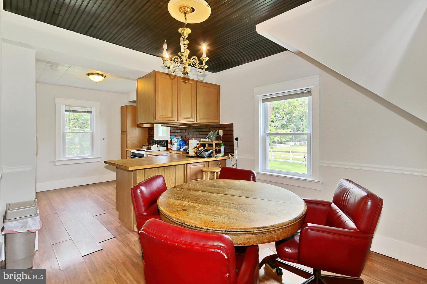 13310 COMPTON RD, CLIFTON, Virginia 20124, 5 Bedrooms Bedrooms, ,4 BathroomsBathrooms,Residential,For sale,13310 COMPTON RD,VAFX2235948 MLS # VAFX2235948