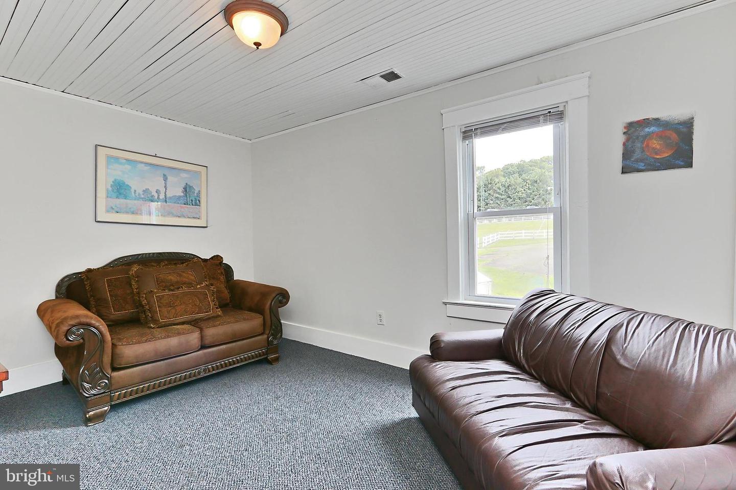 13310 COMPTON RD, CLIFTON, Virginia 20124, 5 Bedrooms Bedrooms, ,4 BathroomsBathrooms,Residential,For sale,13310 COMPTON RD,VAFX2235948 MLS # VAFX2235948