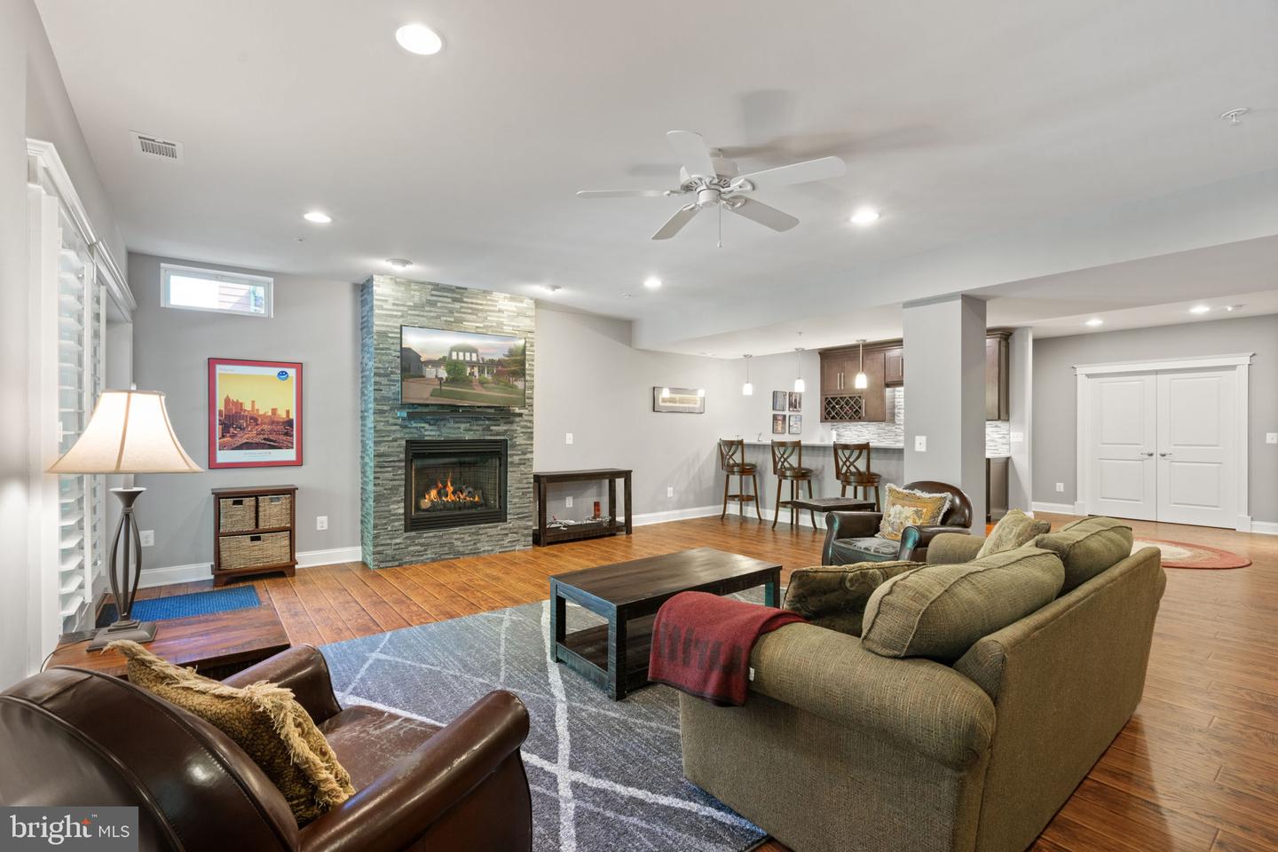 17232 MISS PACKARD CT, DUMFRIES, Virginia 22026, 6 Bedrooms Bedrooms, ,5 BathroomsBathrooms,Residential,For sale,17232 MISS PACKARD CT,VAPW2092796 MLS # VAPW2092796