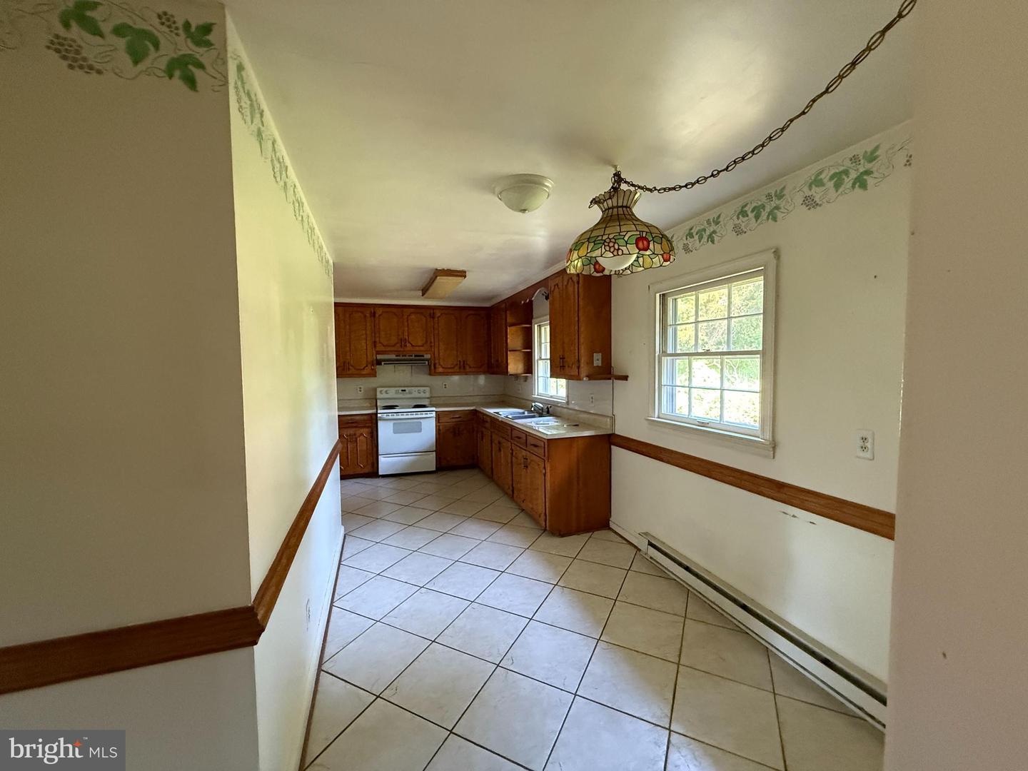 147 NORTH SIDE PARK, LOUISA, Virginia 23093, 5 Bedrooms Bedrooms, ,4 BathroomsBathrooms,Residential,For sale,147 NORTH SIDE PARK,VALA2007726 MLS # VALA2007726