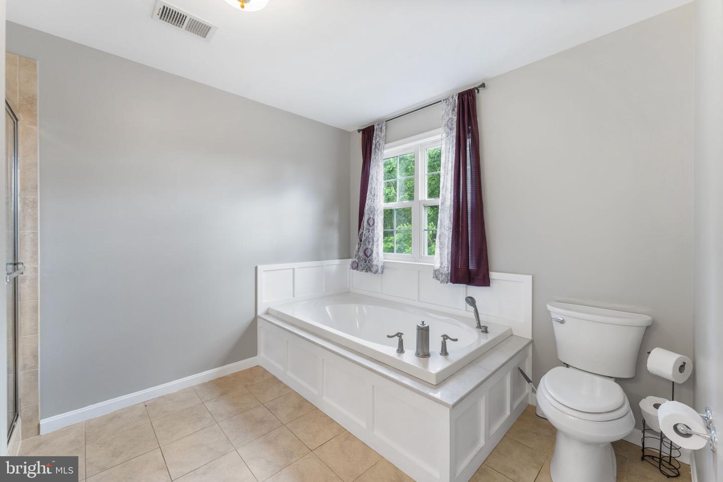 648 WINDERMERE DR, CULPEPER, Virginia 22701, 4 Bedrooms Bedrooms, ,2 BathroomsBathrooms,Residential,For sale,648 WINDERMERE DR,VACU2010386 MLS # VACU2010386