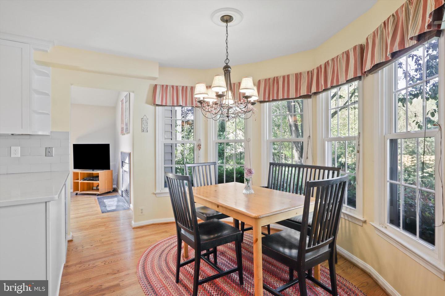 1602 BLACKSMITH LN, HERNDON, Virginia 20170, 5 Bedrooms Bedrooms, ,3 BathroomsBathrooms,Residential,For sale,1602 BLACKSMITH LN,VAFX2237040 MLS # VAFX2237040