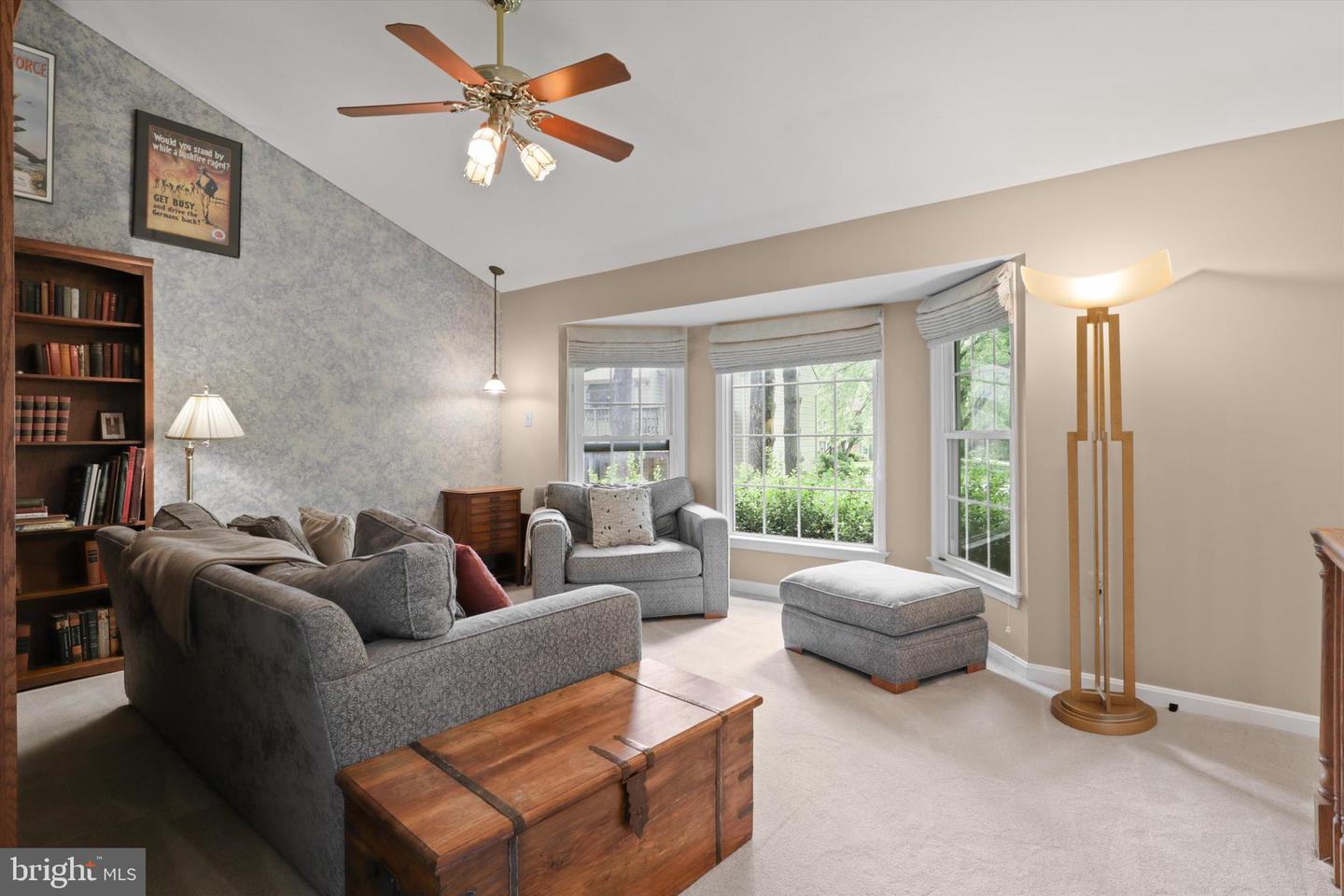 1602 BLACKSMITH LN, HERNDON, Virginia 20170, 5 Bedrooms Bedrooms, ,3 BathroomsBathrooms,Residential,For sale,1602 BLACKSMITH LN,VAFX2237040 MLS # VAFX2237040