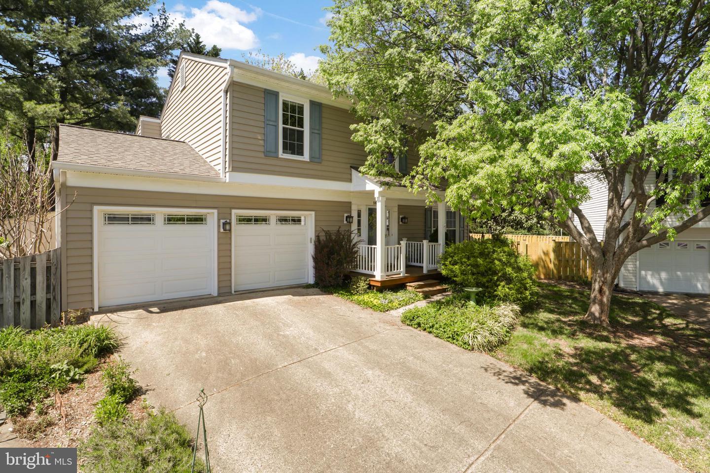 1602 BLACKSMITH LN, HERNDON, Virginia 20170, 5 Bedrooms Bedrooms, ,3 BathroomsBathrooms,Residential,For sale,1602 BLACKSMITH LN,VAFX2237040 MLS # VAFX2237040
