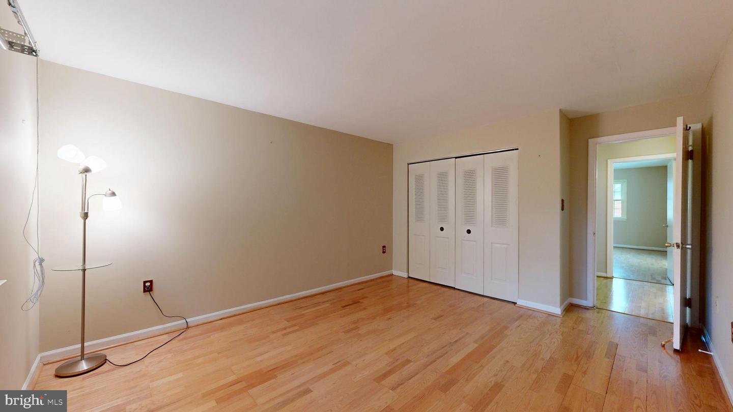 732 HUNTER CT SW, VIENNA, Virginia 22180, 3 Bedrooms Bedrooms, ,2 BathroomsBathrooms,Residential,For sale,732 HUNTER CT SW,VAFX2238326 MLS # VAFX2238326