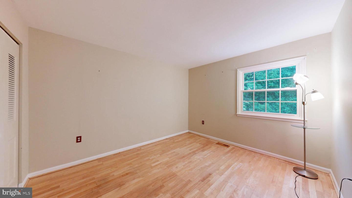 732 HUNTER CT SW, VIENNA, Virginia 22180, 3 Bedrooms Bedrooms, ,2 BathroomsBathrooms,Residential,For sale,732 HUNTER CT SW,VAFX2238326 MLS # VAFX2238326