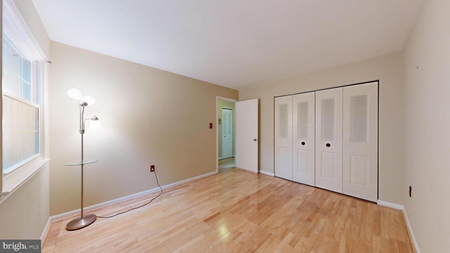 732 HUNTER CT SW, VIENNA, Virginia 22180, 3 Bedrooms Bedrooms, ,2 BathroomsBathrooms,Residential,For sale,732 HUNTER CT SW,VAFX2238326 MLS # VAFX2238326