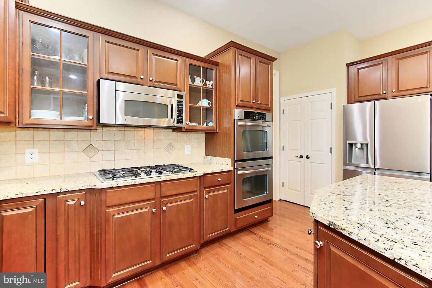 14903 MARLBANK PL, HAYMARKET, Virginia 20169, 4 Bedrooms Bedrooms, ,4 BathroomsBathrooms,Residential,For sale,14903 MARLBANK PL,VAPW2093838 MLS # VAPW2093838