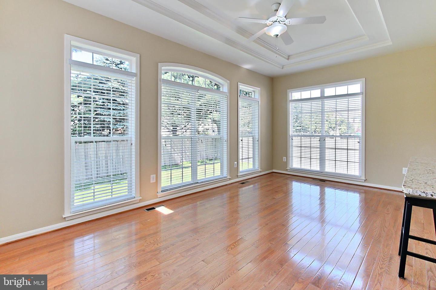 14903 MARLBANK PL, HAYMARKET, Virginia 20169, 4 Bedrooms Bedrooms, ,4 BathroomsBathrooms,Residential,For sale,14903 MARLBANK PL,VAPW2093838 MLS # VAPW2093838