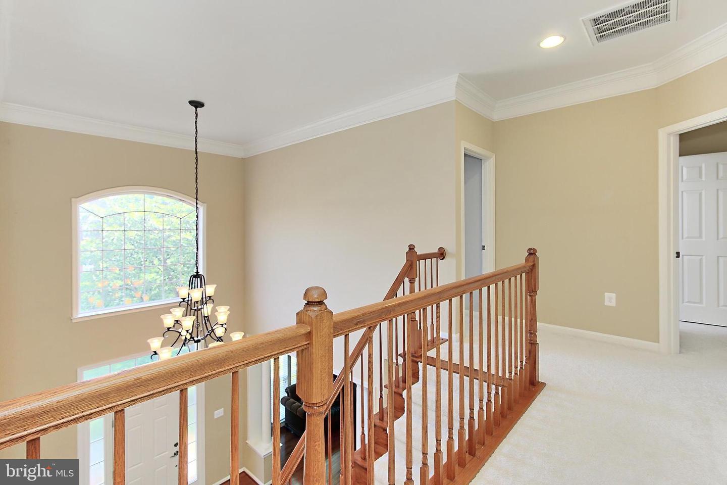 14903 MARLBANK PL, HAYMARKET, Virginia 20169, 4 Bedrooms Bedrooms, ,4 BathroomsBathrooms,Residential,For sale,14903 MARLBANK PL,VAPW2093838 MLS # VAPW2093838