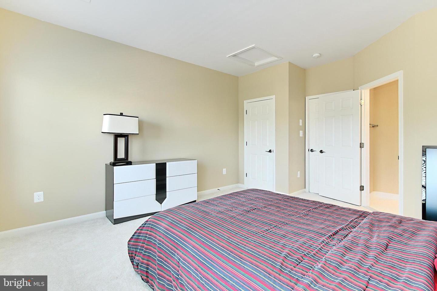 14903 MARLBANK PL, HAYMARKET, Virginia 20169, 4 Bedrooms Bedrooms, ,4 BathroomsBathrooms,Residential,For sale,14903 MARLBANK PL,VAPW2093838 MLS # VAPW2093838