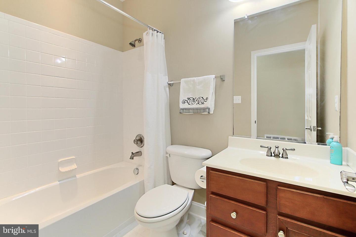 14903 MARLBANK PL, HAYMARKET, Virginia 20169, 4 Bedrooms Bedrooms, ,4 BathroomsBathrooms,Residential,For sale,14903 MARLBANK PL,VAPW2093838 MLS # VAPW2093838
