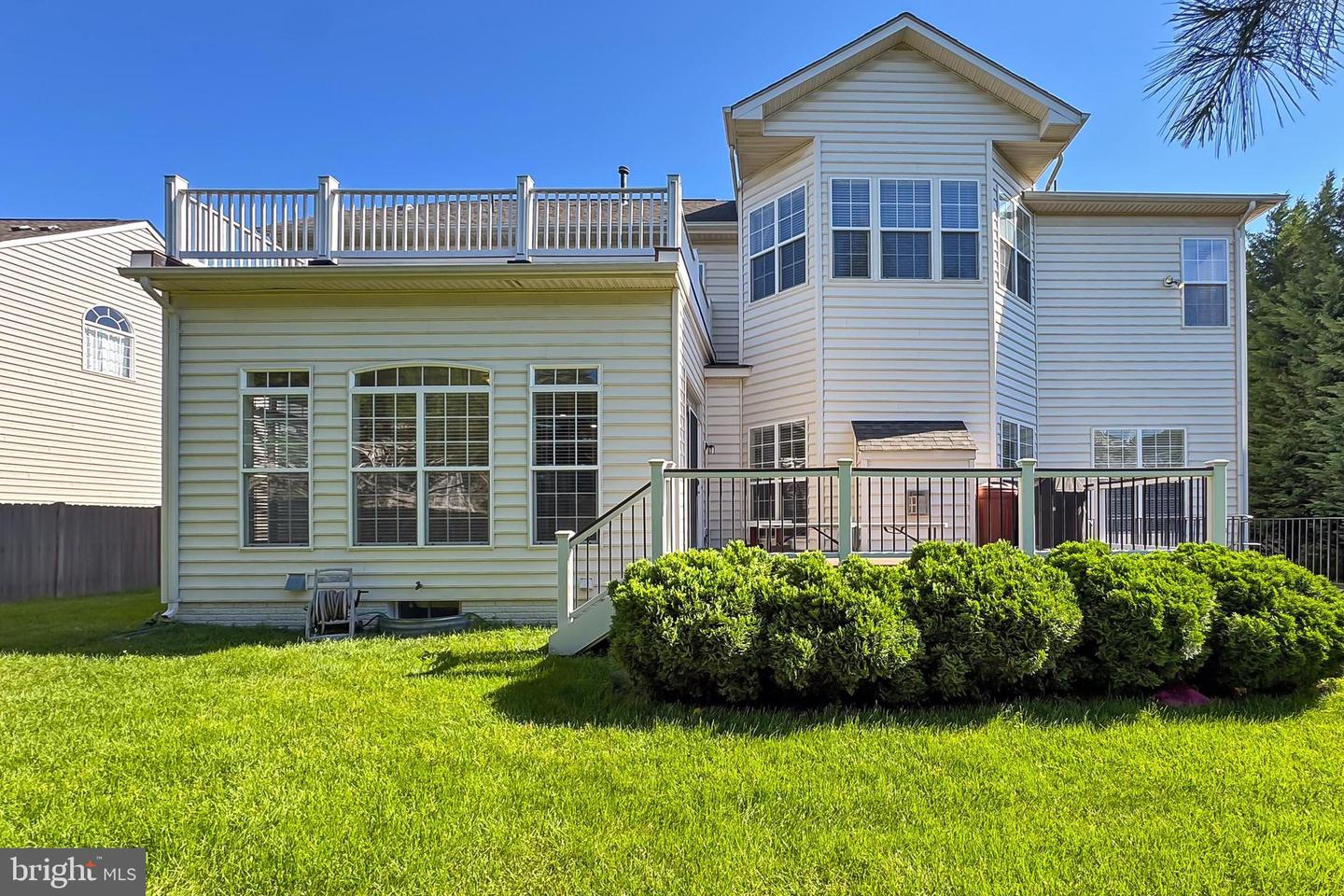14903 MARLBANK PL, HAYMARKET, Virginia 20169, 4 Bedrooms Bedrooms, ,4 BathroomsBathrooms,Residential,For sale,14903 MARLBANK PL,VAPW2093838 MLS # VAPW2093838