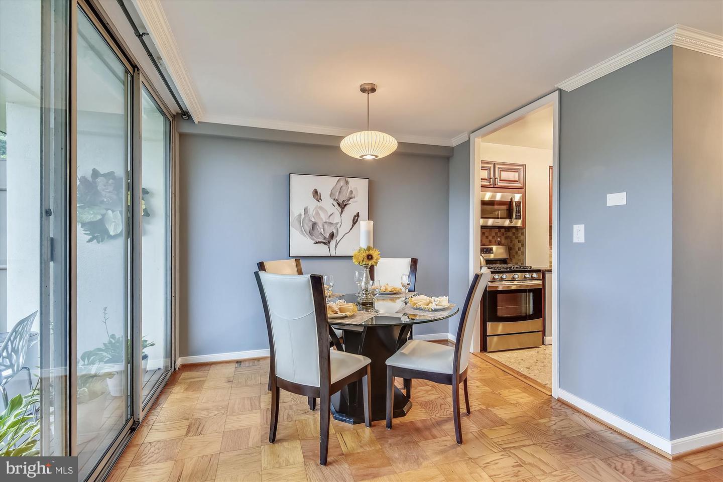6621 WAKEFIELD DR #416, ALEXANDRIA, Virginia 22307, 2 Bedrooms Bedrooms, ,1 BathroomBathrooms,Residential,For sale,6621 WAKEFIELD DR #416,VAFX2239054 MLS # VAFX2239054