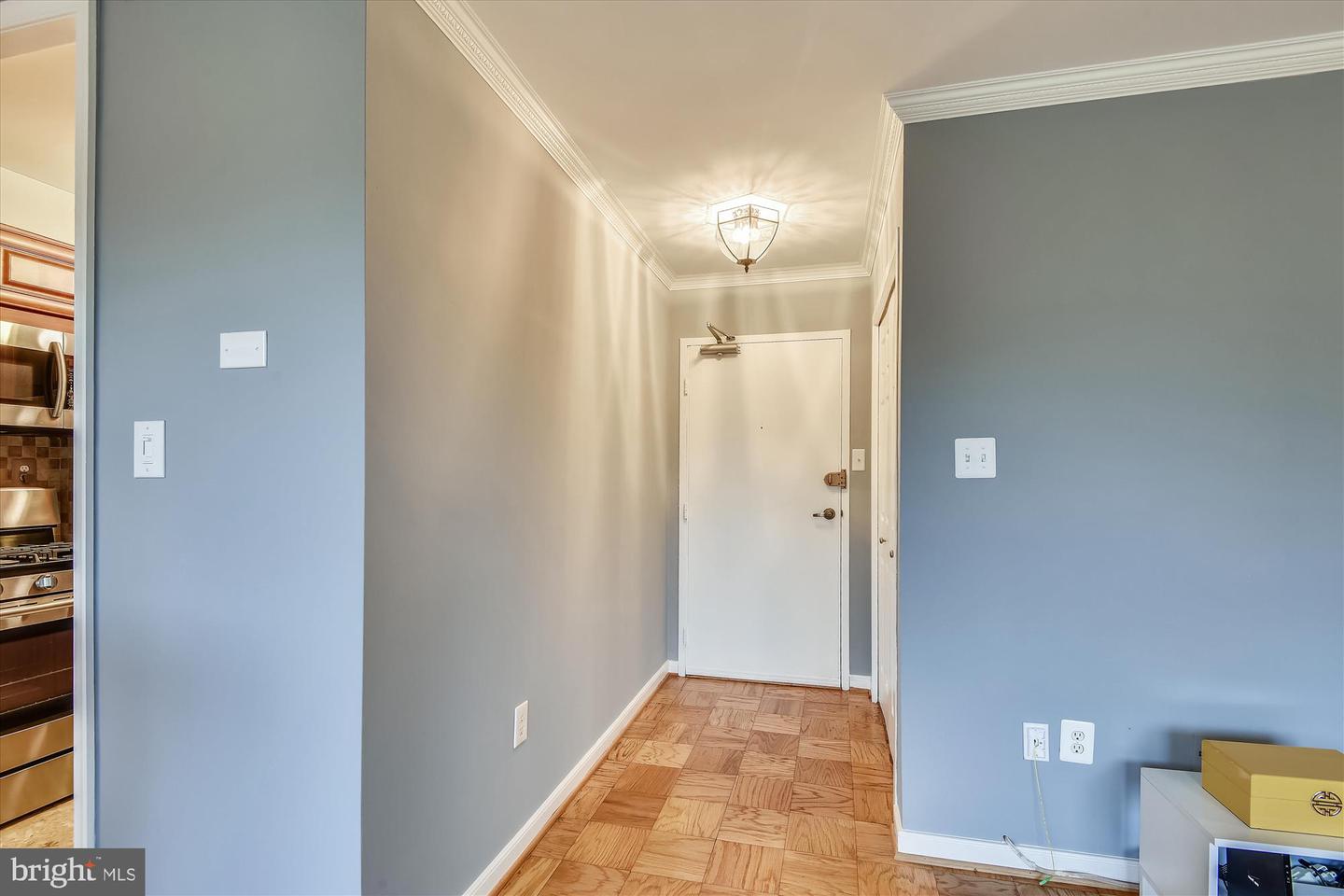 6621 WAKEFIELD DR #416, ALEXANDRIA, Virginia 22307, 2 Bedrooms Bedrooms, ,1 BathroomBathrooms,Residential,For sale,6621 WAKEFIELD DR #416,VAFX2239054 MLS # VAFX2239054