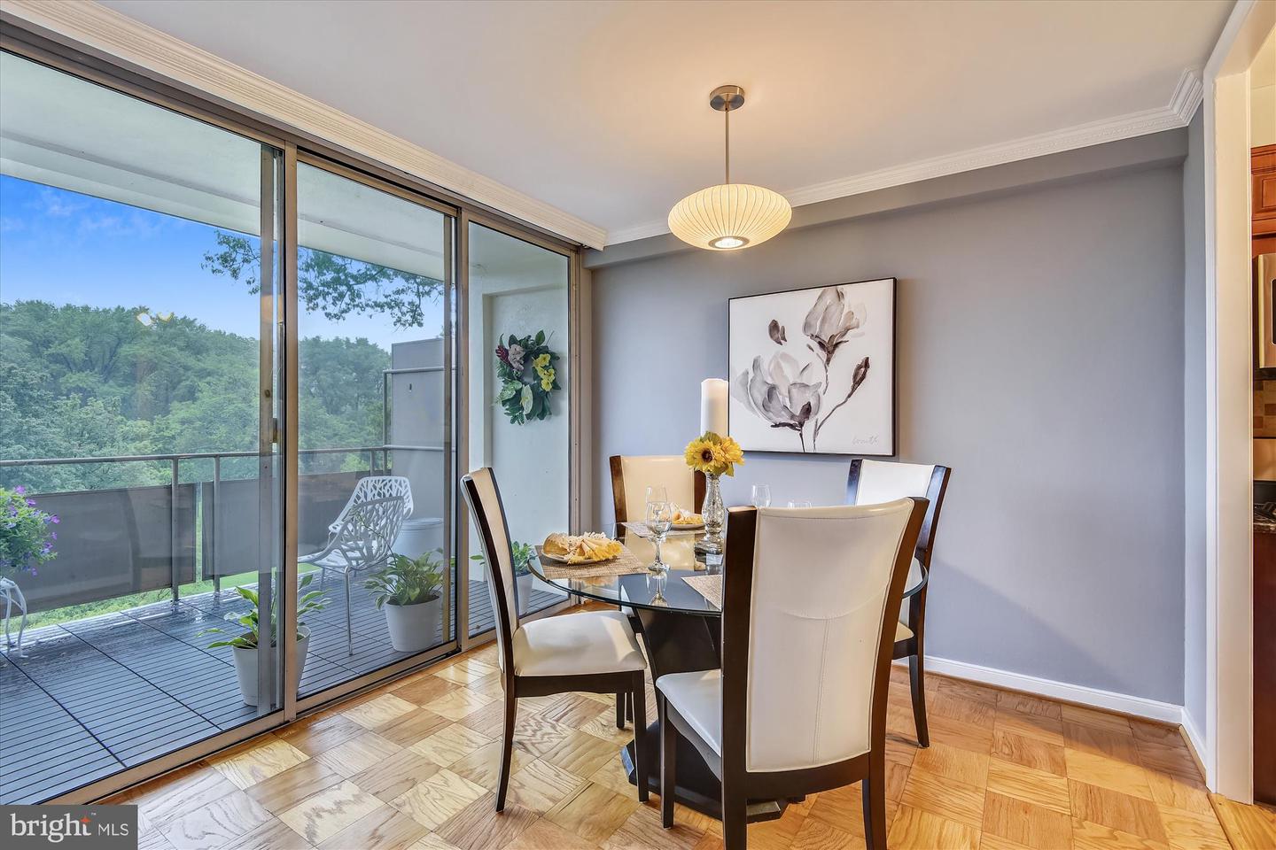 6621 WAKEFIELD DR #416, ALEXANDRIA, Virginia 22307, 2 Bedrooms Bedrooms, ,1 BathroomBathrooms,Residential,For sale,6621 WAKEFIELD DR #416,VAFX2239054 MLS # VAFX2239054