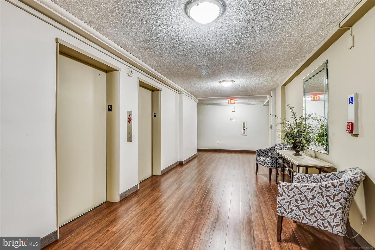 6621 WAKEFIELD DR #416, ALEXANDRIA, Virginia 22307, 2 Bedrooms Bedrooms, ,1 BathroomBathrooms,Residential,For sale,6621 WAKEFIELD DR #416,VAFX2239054 MLS # VAFX2239054