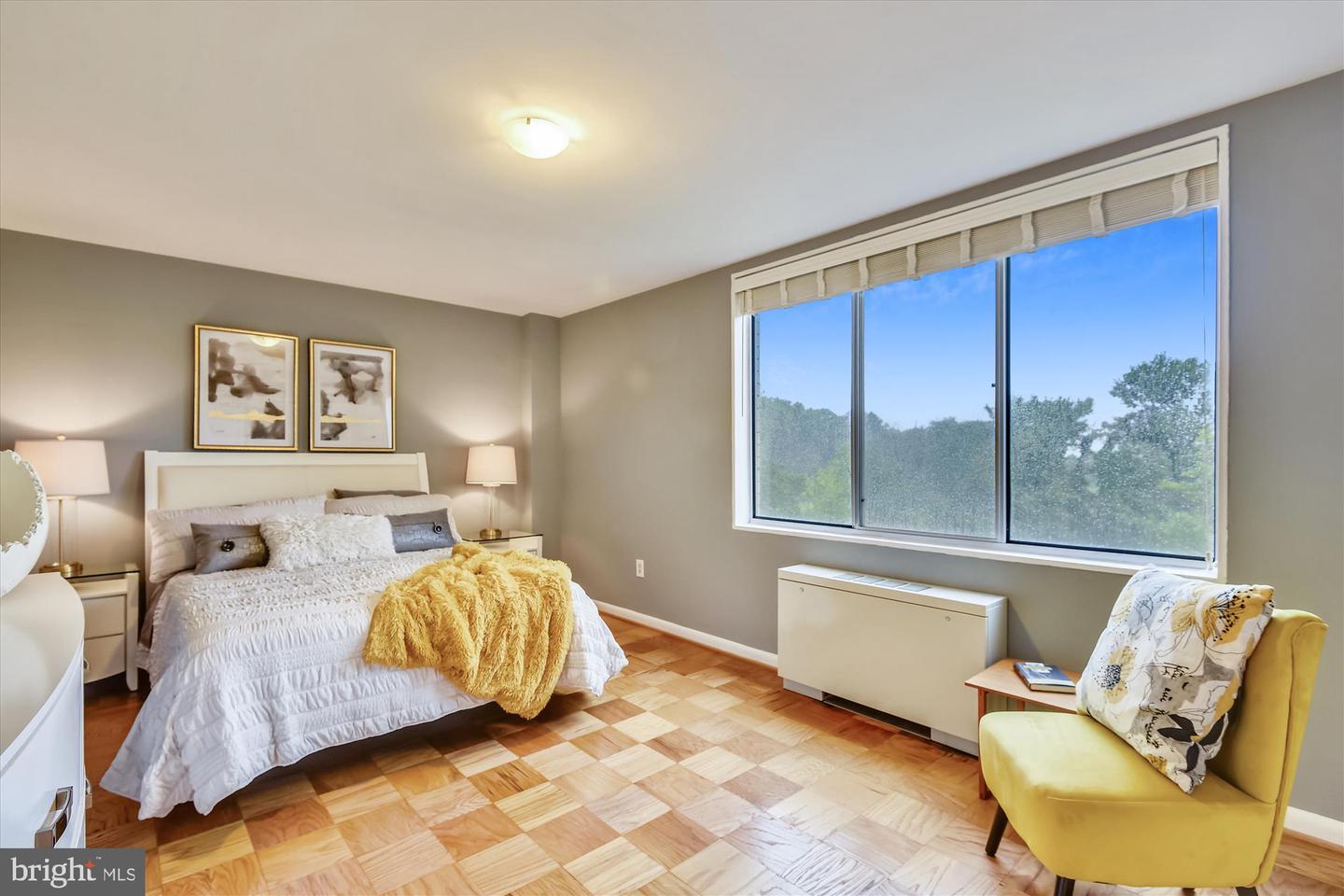 6621 WAKEFIELD DR #416, ALEXANDRIA, Virginia 22307, 2 Bedrooms Bedrooms, ,1 BathroomBathrooms,Residential,For sale,6621 WAKEFIELD DR #416,VAFX2239054 MLS # VAFX2239054