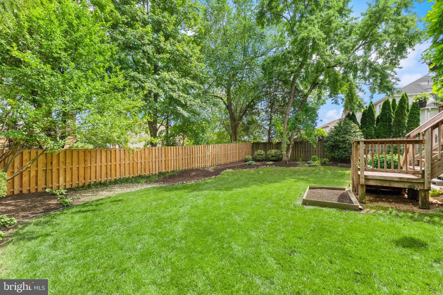 13441 MELVILLE LN, CHANTILLY, Virginia 20151, 4 Bedrooms Bedrooms, ,2 BathroomsBathrooms,Residential,For sale,13441 MELVILLE LN,VAFX2239274 MLS # VAFX2239274