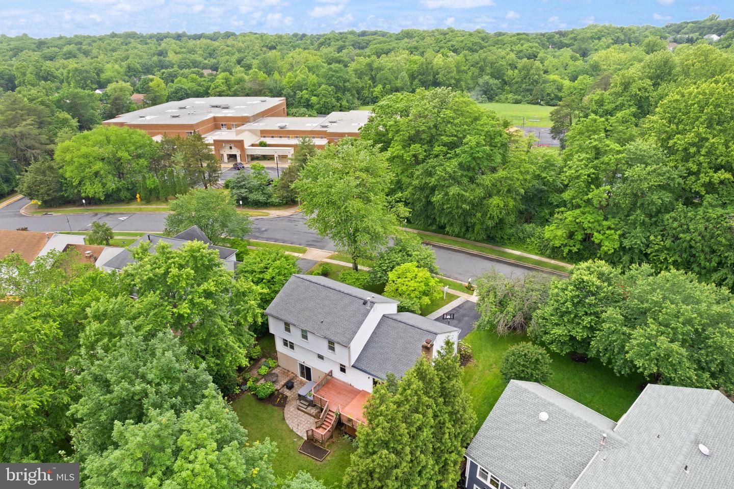 13441 MELVILLE LN, CHANTILLY, Virginia 20151, 4 Bedrooms Bedrooms, ,2 BathroomsBathrooms,Residential,For sale,13441 MELVILLE LN,VAFX2239274 MLS # VAFX2239274