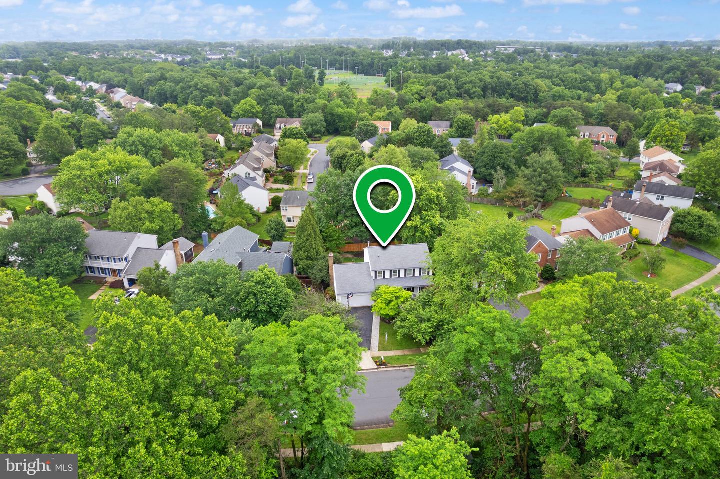 13441 MELVILLE LN, CHANTILLY, Virginia 20151, 4 Bedrooms Bedrooms, ,2 BathroomsBathrooms,Residential,For sale,13441 MELVILLE LN,VAFX2239274 MLS # VAFX2239274