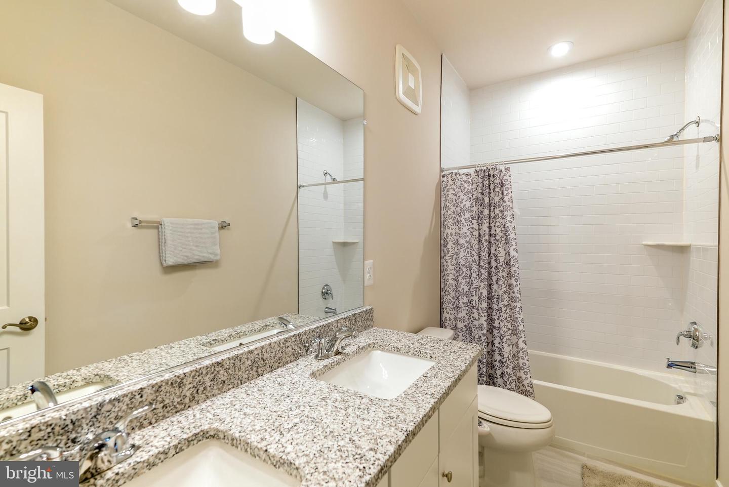 13517 SAYWARD BLVD #80, HERNDON, Virginia 20171, 3 Bedrooms Bedrooms, ,2 BathroomsBathrooms,Residential,For sale,13517 SAYWARD BLVD #80,VAFX2239800 MLS # VAFX2239800
