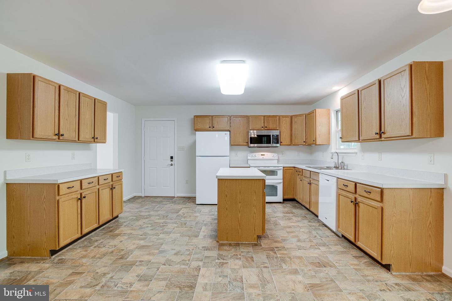 4195 OLD TOAD RD, BEALETON, Virginia 22712, 3 Bedrooms Bedrooms, ,3 BathroomsBathrooms,Residential,For sale,4195 OLD TOAD RD,VAFQ2016596 MLS # VAFQ2016596