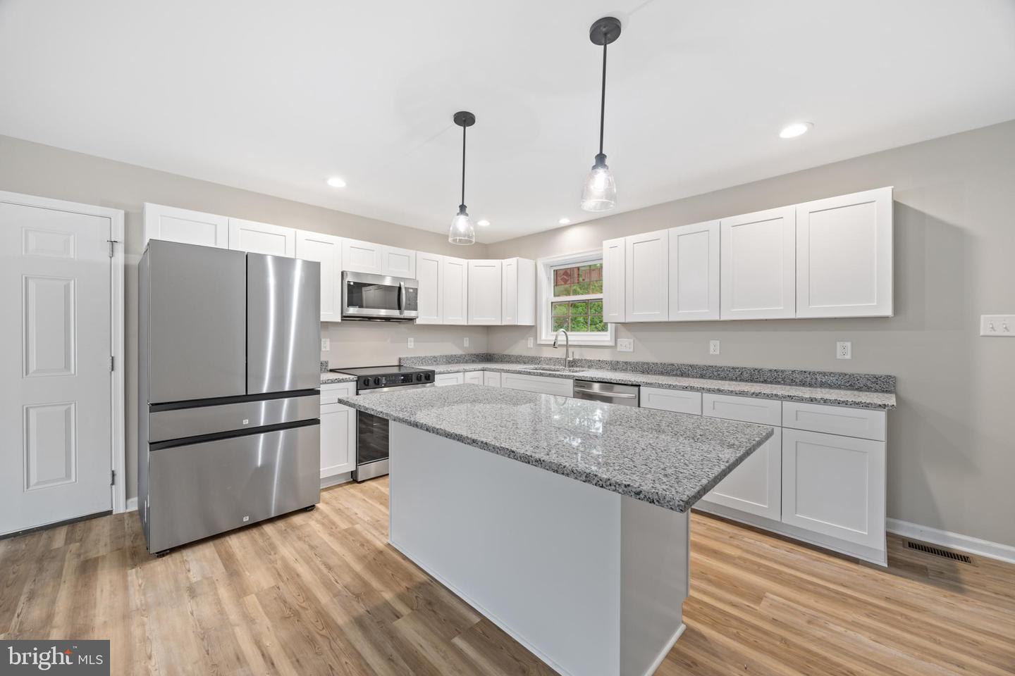 201 CREEK VALLEY DR., BASYE, Virginia 22810, 3 Bedrooms Bedrooms, ,2 BathroomsBathrooms,Residential,For sale,201 CREEK VALLEY DR.,VASH2011432 MLS # VASH2011432