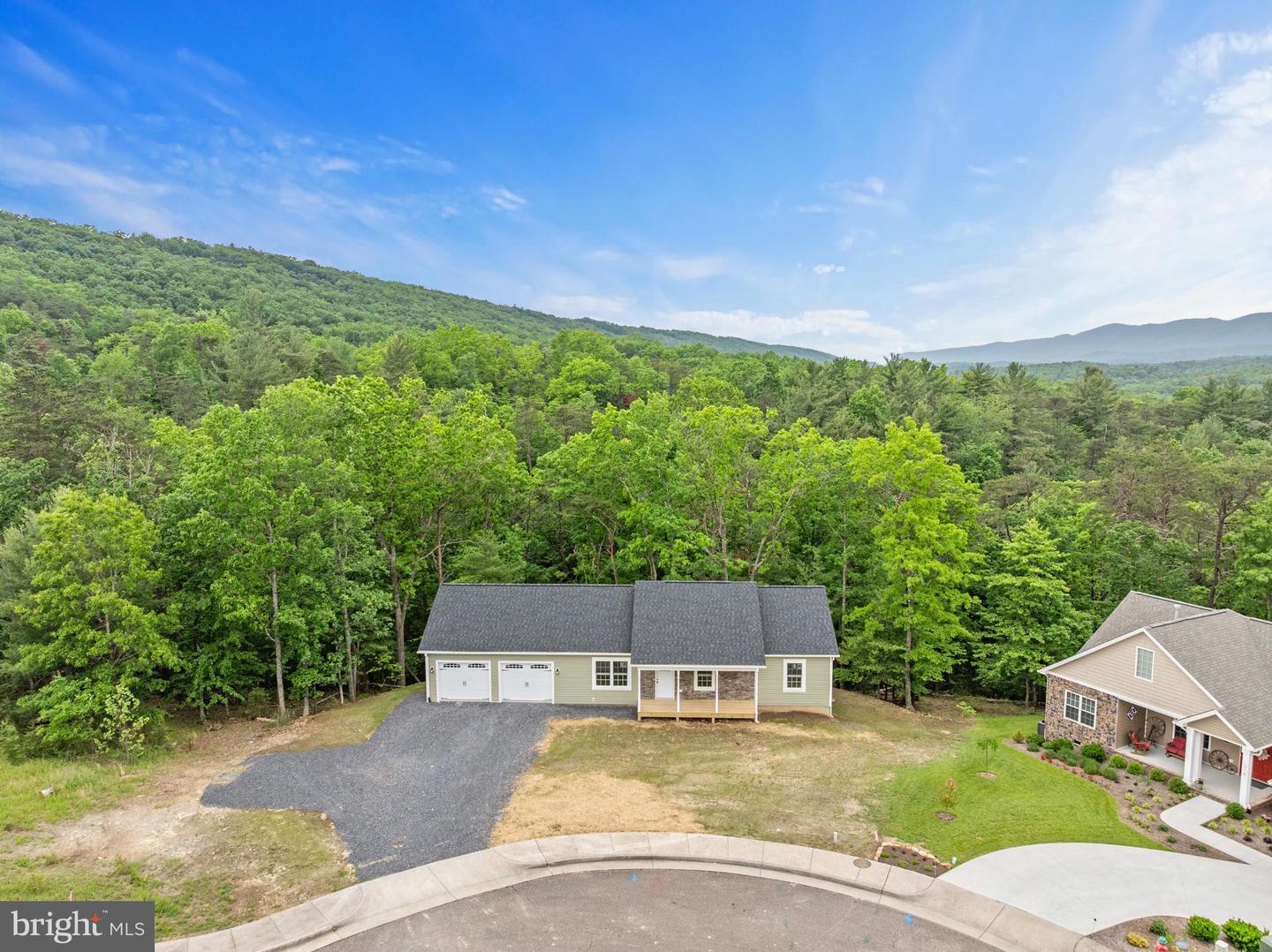 201 CREEK VALLEY DR., BASYE, Virginia 22810, 3 Bedrooms Bedrooms, ,2 BathroomsBathrooms,Residential,For sale,201 CREEK VALLEY DR.,VASH2011432 MLS # VASH2011432