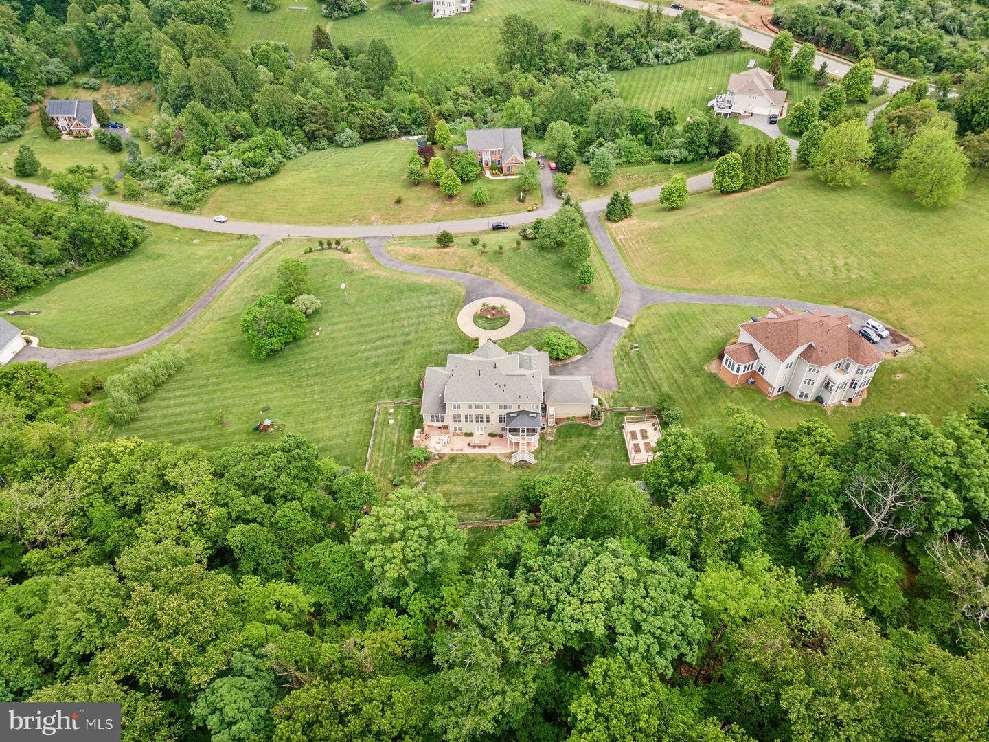 18503 PARK MEADOW CT, LEESBURG, Virginia 20175, 6 Bedrooms Bedrooms, ,7 BathroomsBathrooms,Residential,For sale,18503 PARK MEADOW CT,VALO2096348 MLS # VALO2096348