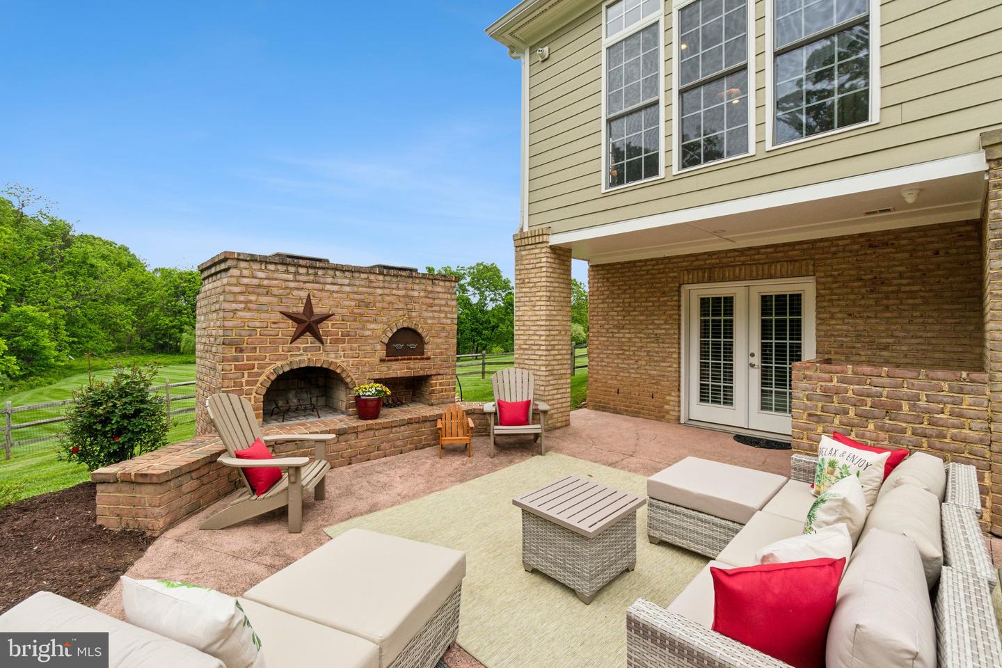 18503 PARK MEADOW CT, LEESBURG, Virginia 20175, 6 Bedrooms Bedrooms, ,7 BathroomsBathrooms,Residential,For sale,18503 PARK MEADOW CT,VALO2096348 MLS # VALO2096348