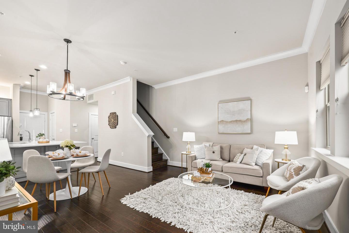1334 S QUINN ST, ARLINGTON, Virginia 22204, 3 Bedrooms Bedrooms, ,3 BathroomsBathrooms,Residential,For sale,1334 S QUINN ST,VAAR2057424 MLS # VAAR2057424