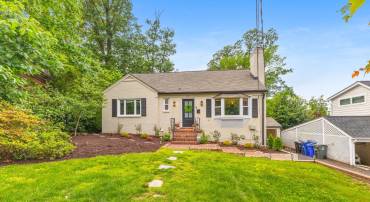 2318 N UPTON ST, ARLINGTON, Virginia 22207, 4 Bedrooms Bedrooms, ,2 BathroomsBathrooms,Residential,For sale,2318 N UPTON ST,VAAR2057434 MLS # VAAR2057434