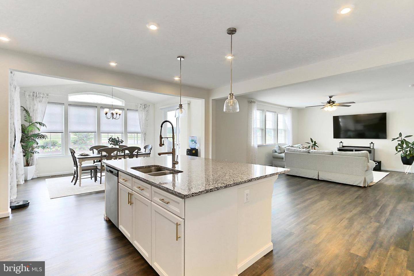2020 CAPTAIN DR, FREDERICKSBURG, Virginia 22408, 4 Bedrooms Bedrooms, ,2 BathroomsBathrooms,Residential,For sale,2020 CAPTAIN DR,VASP2033138 MLS # VASP2033138