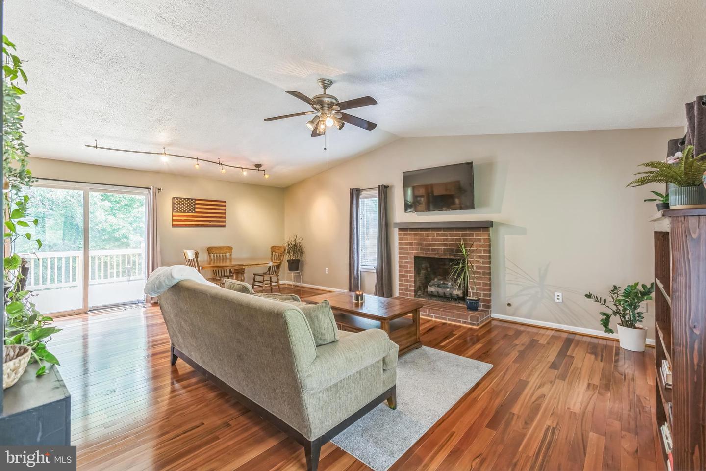 115 LAFAYETTE PL, FOREST, Virginia 24551, 3 Bedrooms Bedrooms, ,2 BathroomsBathrooms,Residential,For sale,115 LAFAYETTE PL,VABV2000210 MLS # VABV2000210