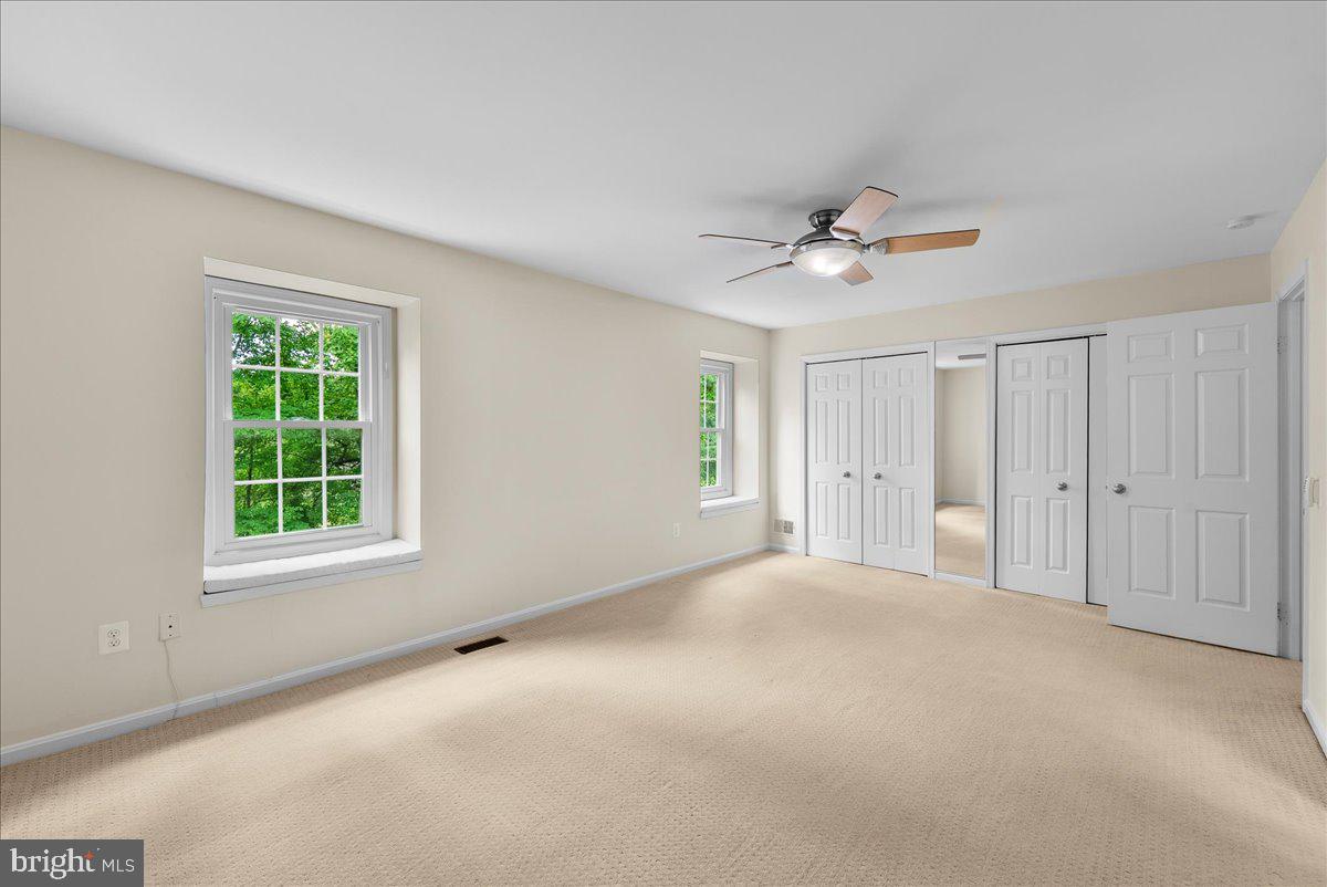 4516 4TH RD N, ARLINGTON, Virginia 22203, 3 Bedrooms Bedrooms, ,3 BathroomsBathrooms,Residential,For sale,4516 4TH RD N,VAAR2057496 MLS # VAAR2057496