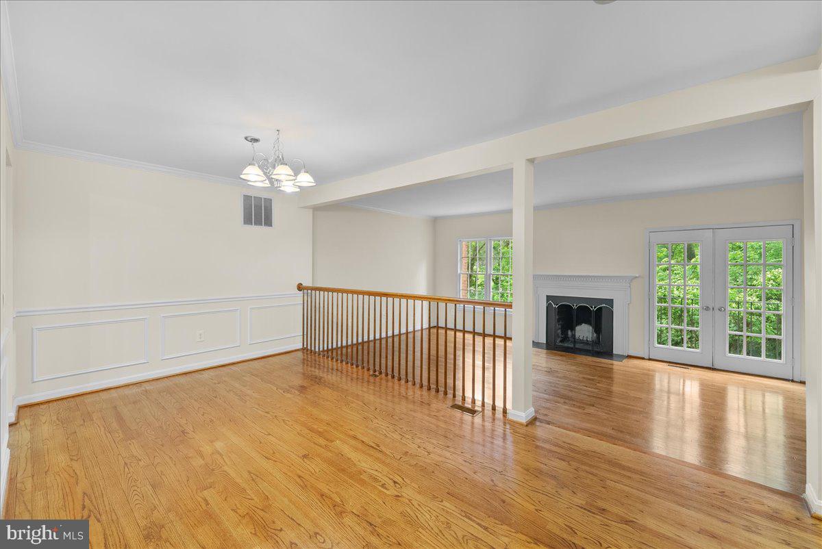 4516 4TH RD N, ARLINGTON, Virginia 22203, 3 Bedrooms Bedrooms, ,3 BathroomsBathrooms,Residential,For sale,4516 4TH RD N,VAAR2057496 MLS # VAAR2057496
