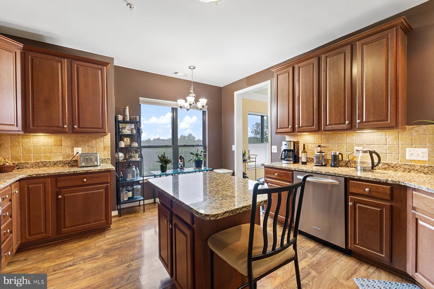 8435 PEACE LILY CT #314, LORTON, Virginia 22079, 2 Bedrooms Bedrooms, 6 Rooms Rooms,2 BathroomsBathrooms,Residential,For sale,8435 PEACE LILY CT #314,VAFX2241126 MLS # VAFX2241126