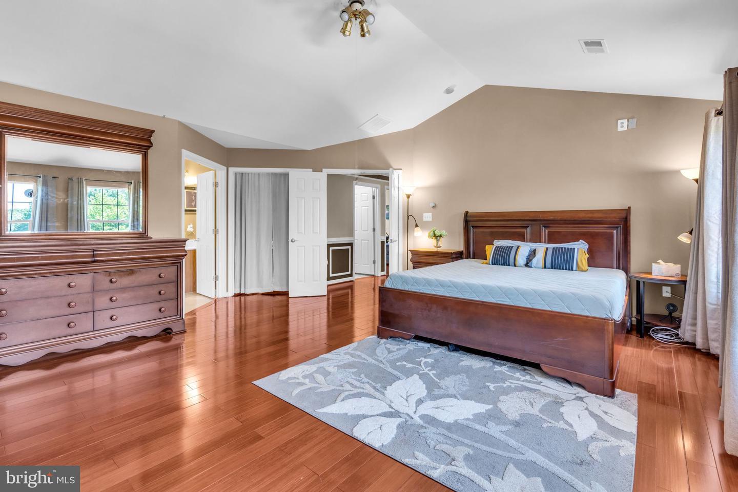 8600 DUTCHMAN CT, MANASSAS, Virginia 20110, 5 Bedrooms Bedrooms, ,4 BathroomsBathrooms,Residential,For sale,8600 DUTCHMAN CT,VAMN2008338 MLS # VAMN2008338