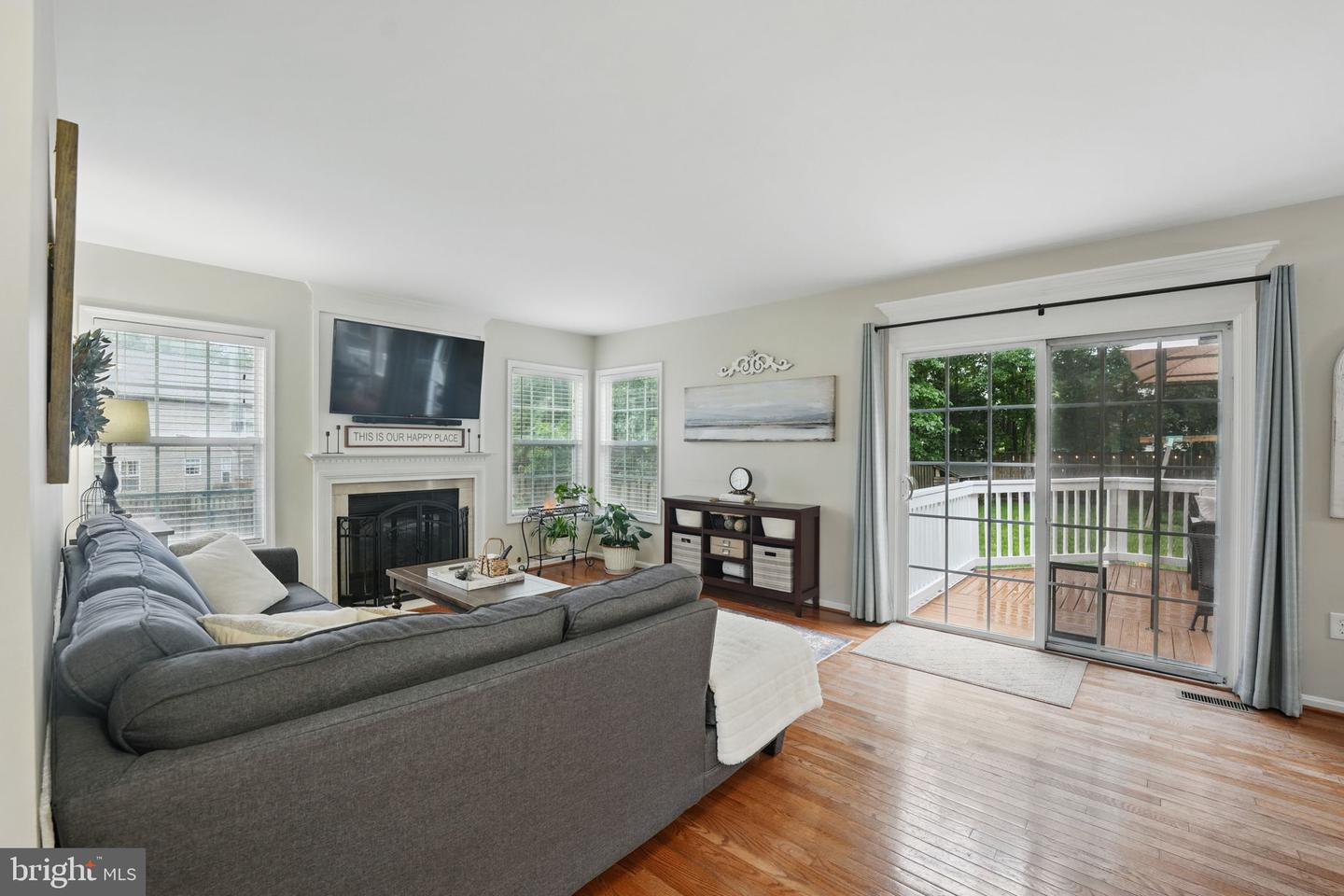 8408 LIPPIZAN PL, GAINESVILLE, Virginia 20155, 4 Bedrooms Bedrooms, ,3 BathroomsBathrooms,Residential,For sale,8408 LIPPIZAN PL,VAPW2094792 MLS # VAPW2094792
