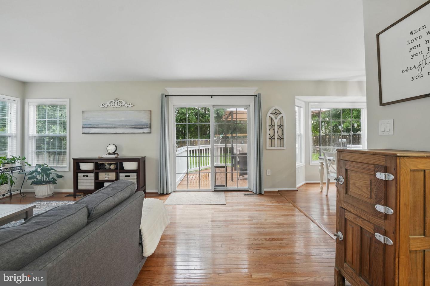 8408 LIPPIZAN PL, GAINESVILLE, Virginia 20155, 4 Bedrooms Bedrooms, ,3 BathroomsBathrooms,Residential,For sale,8408 LIPPIZAN PL,VAPW2094792 MLS # VAPW2094792