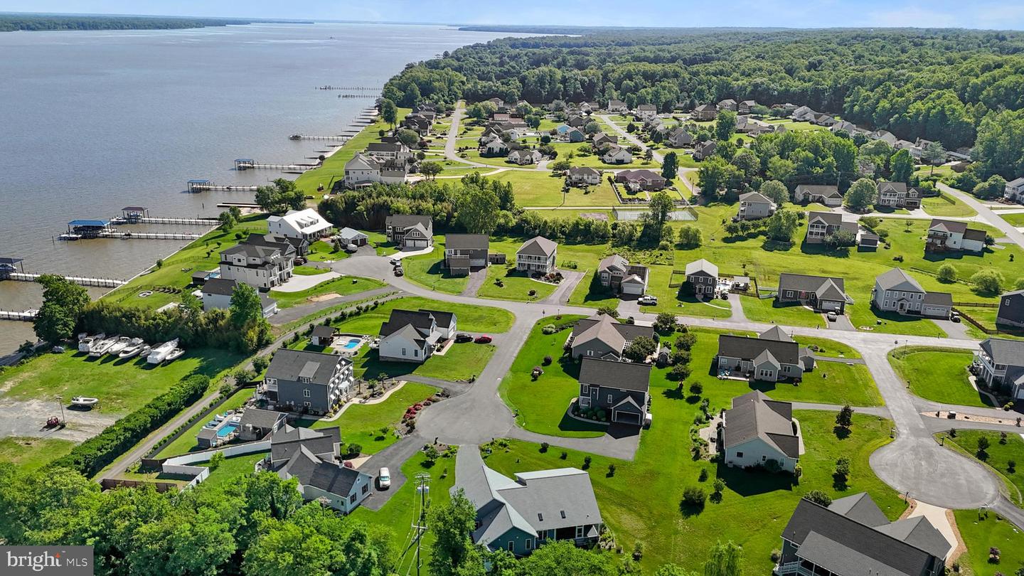 6312 MARINA CT, KING GEORGE, Virginia 22485, 3 Bedrooms Bedrooms, ,3 BathroomsBathrooms,Residential,For sale,6312 MARINA CT,VAKG2006426 MLS # VAKG2006426