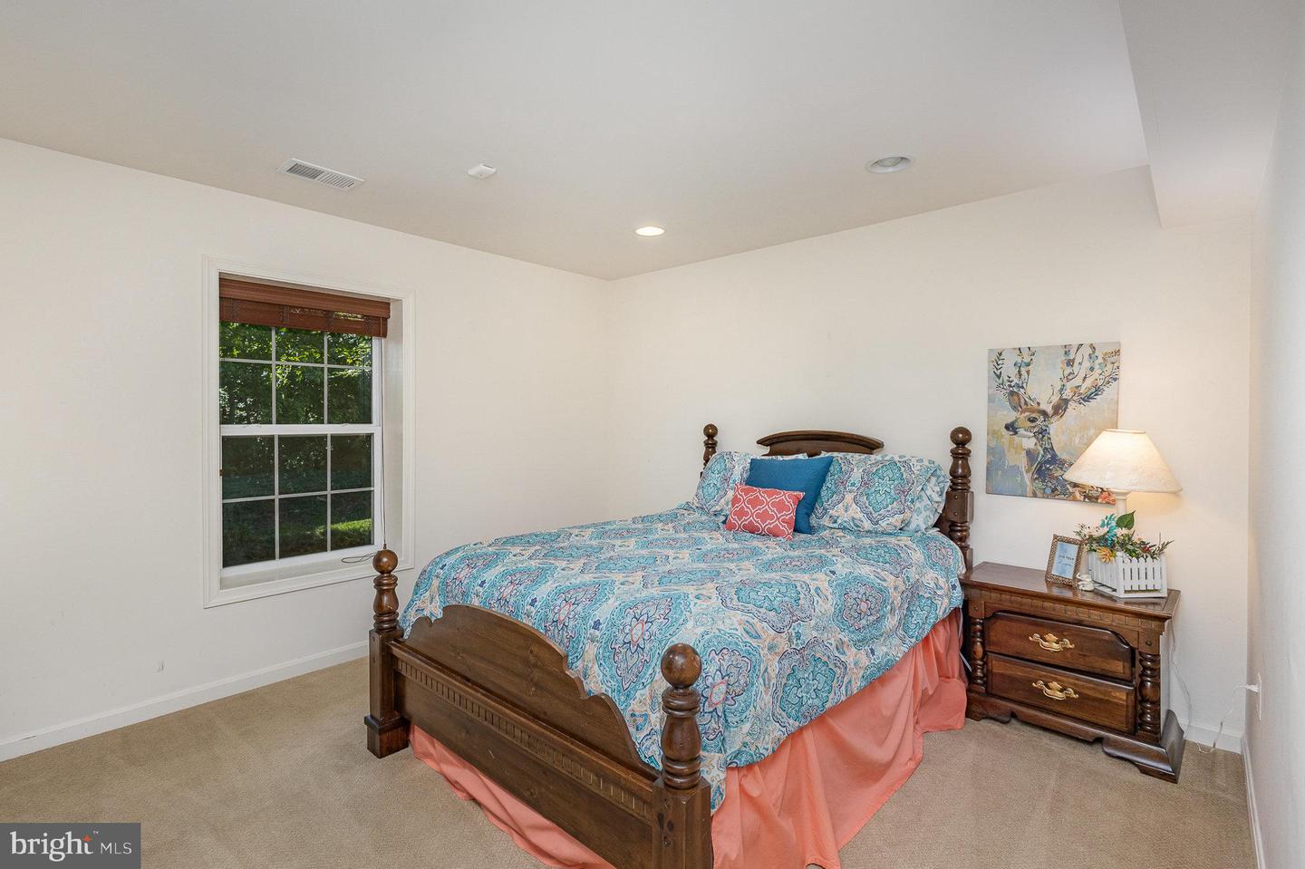 21 BEREA KNOLLS DR, FREDERICKSBURG, Virginia 22406, 5 Bedrooms Bedrooms, ,3 BathroomsBathrooms,Residential,For sale,21 BEREA KNOLLS DR,VAST2038912 MLS # VAST2038912