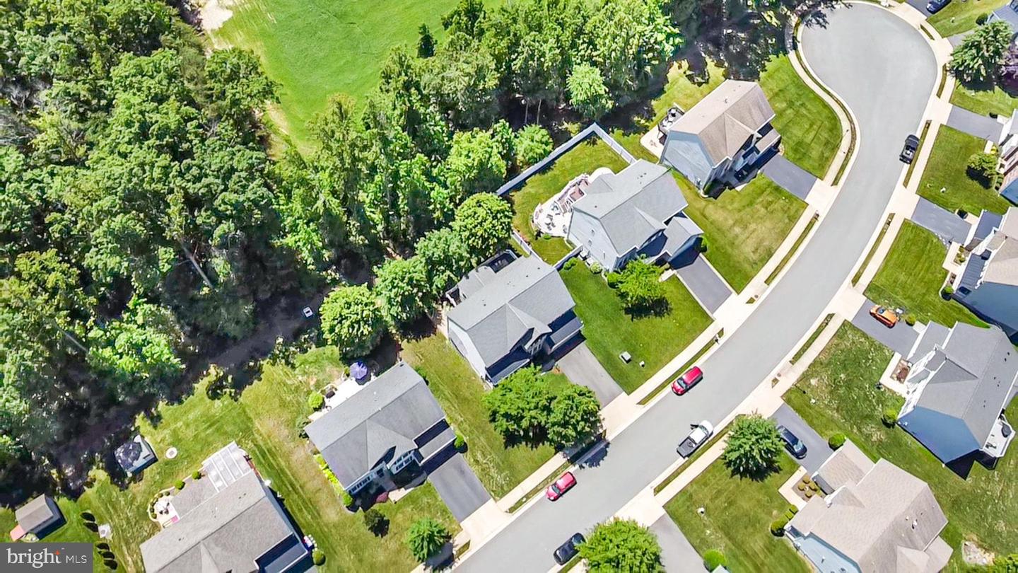 21 BEREA KNOLLS DR, FREDERICKSBURG, Virginia 22406, 5 Bedrooms Bedrooms, ,3 BathroomsBathrooms,Residential,For sale,21 BEREA KNOLLS DR,VAST2038912 MLS # VAST2038912