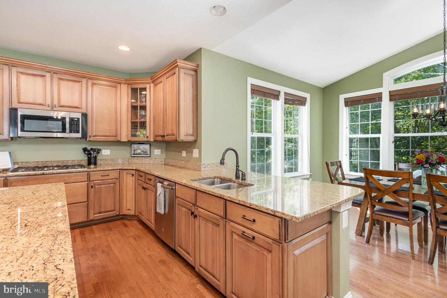 21 BEREA KNOLLS DR, FREDERICKSBURG, Virginia 22406, 5 Bedrooms Bedrooms, ,3 BathroomsBathrooms,Residential,For sale,21 BEREA KNOLLS DR,VAST2038912 MLS # VAST2038912