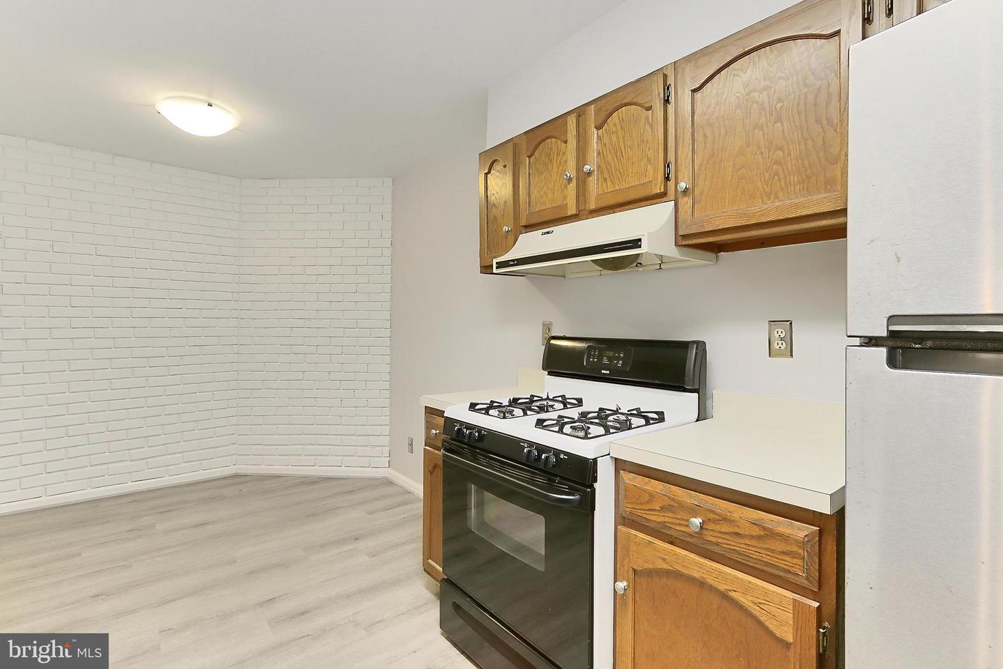 5823 COVE LANDING RD #101, BURKE, Virginia 22015, 1 Bedroom Bedrooms, ,1 BathroomBathrooms,Residential,For sale,5823 COVE LANDING RD #101,VAFX2241346 MLS # VAFX2241346