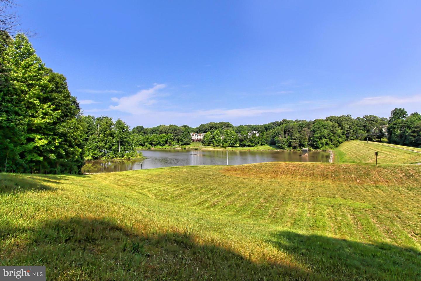 5823 COVE LANDING RD #101, BURKE, Virginia 22015, 1 Bedroom Bedrooms, ,1 BathroomBathrooms,Residential,For sale,5823 COVE LANDING RD #101,VAFX2241346 MLS # VAFX2241346