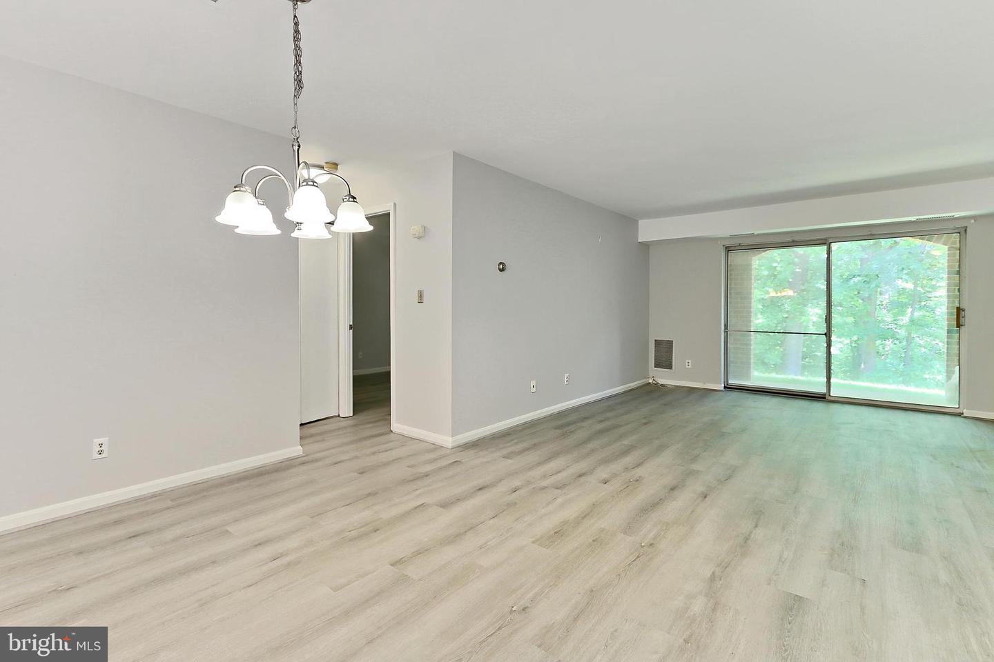 5823 COVE LANDING RD #101, BURKE, Virginia 22015, 1 Bedroom Bedrooms, ,1 BathroomBathrooms,Residential,For sale,5823 COVE LANDING RD #101,VAFX2241346 MLS # VAFX2241346