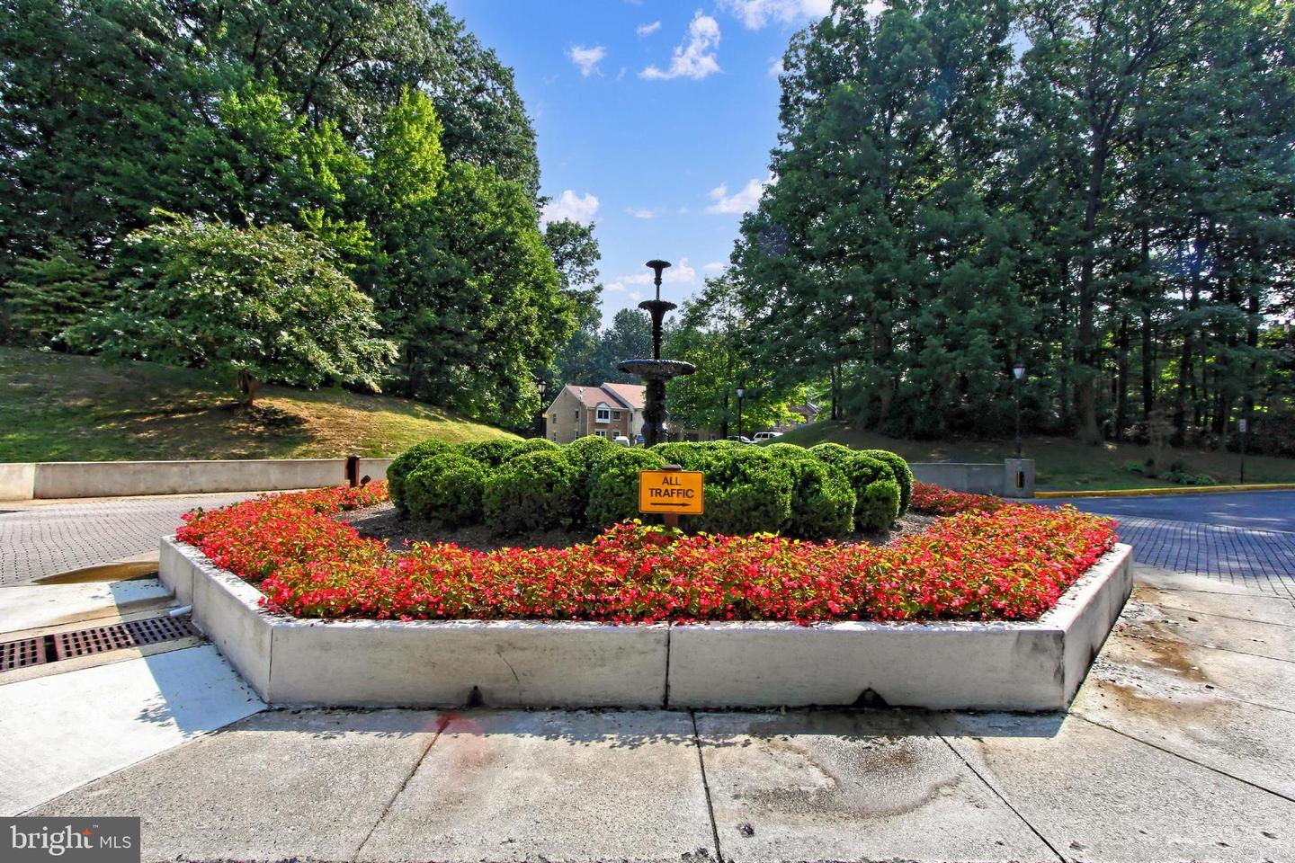 5823 COVE LANDING RD #101, BURKE, Virginia 22015, 1 Bedroom Bedrooms, ,1 BathroomBathrooms,Residential,For sale,5823 COVE LANDING RD #101,VAFX2241346 MLS # VAFX2241346